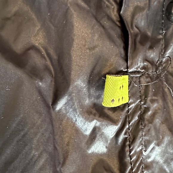 Black Hooded Very Light Jacket - Picture 3 of 16